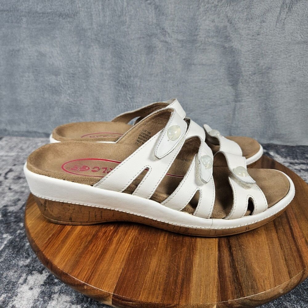 Klogs Summerland Womens Wedge Sandals Size 10 White Leather Slip On Strappy
